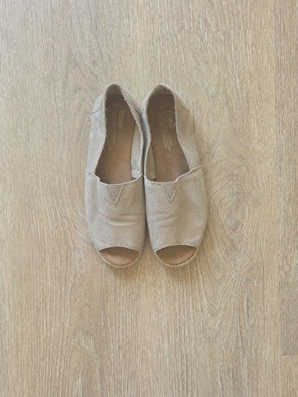 TOMS Women's Beige Suede Peep-Toe Espadrille Sz 9